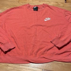 Nike Women’s Crop Top Long Sleeves